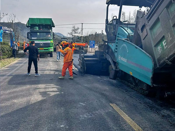 平湖沥青道路修补费用的影响因素详解
